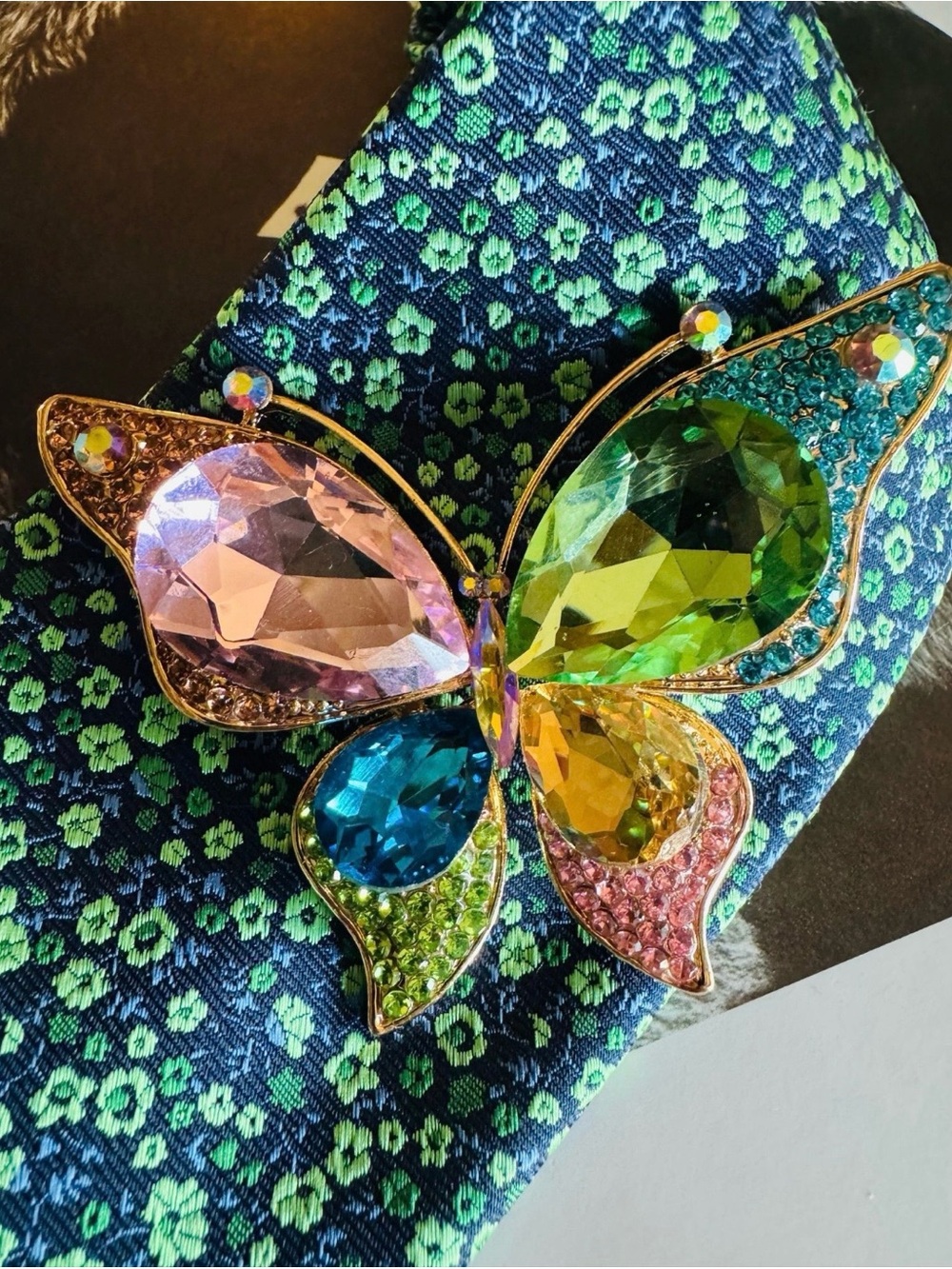 Green Floral Tie & Butterfly Brooch 🦋 Styling Set